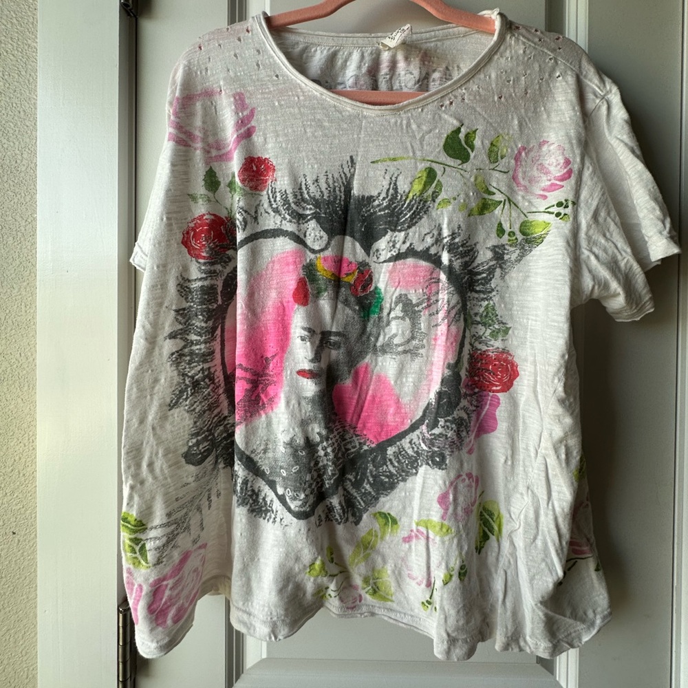 Magnolia Pearl White Tee with Pink and Red Floral Heart Graphic